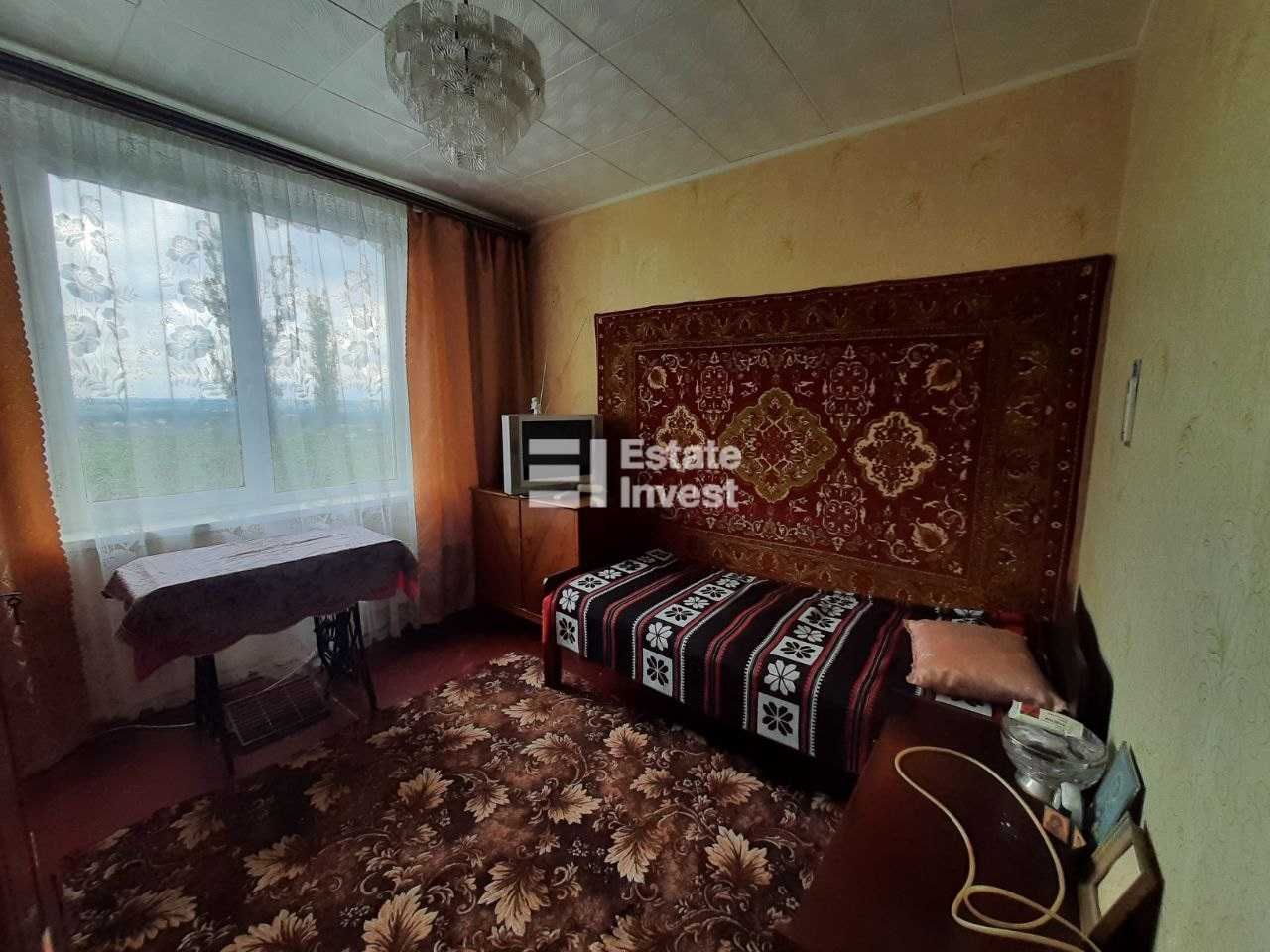 2-Room Apartment on Zhukovsky Avenue with Full Furnishings