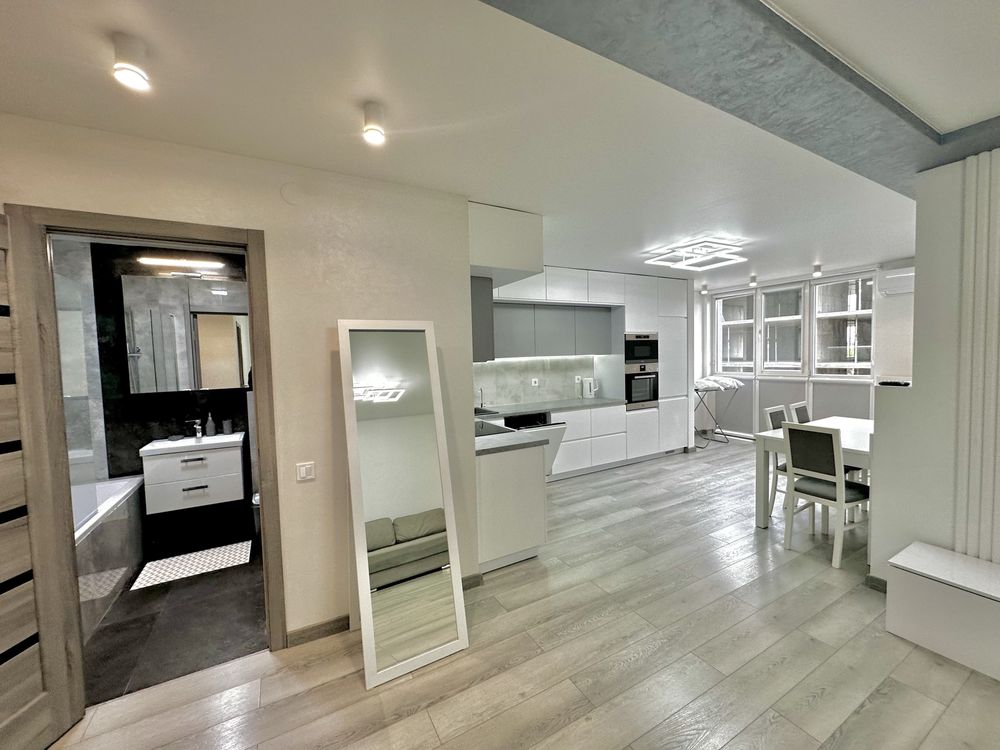 Spacious Bright Apartment in Britannia Residential Complex