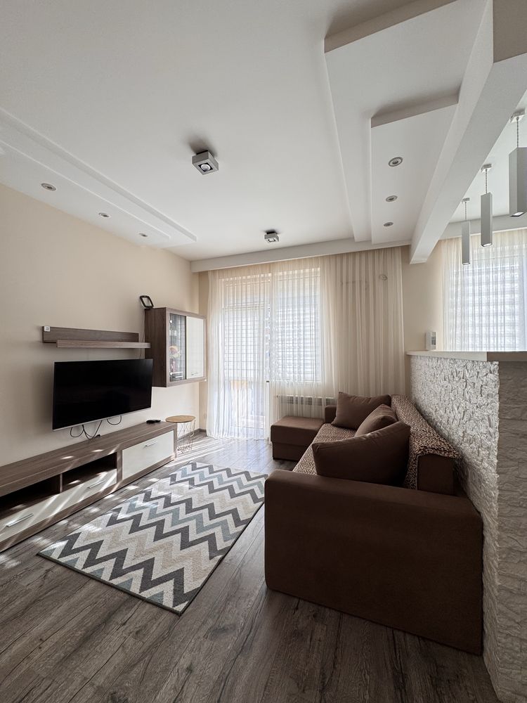 Two-level, two-bedroom apartment with private amenities