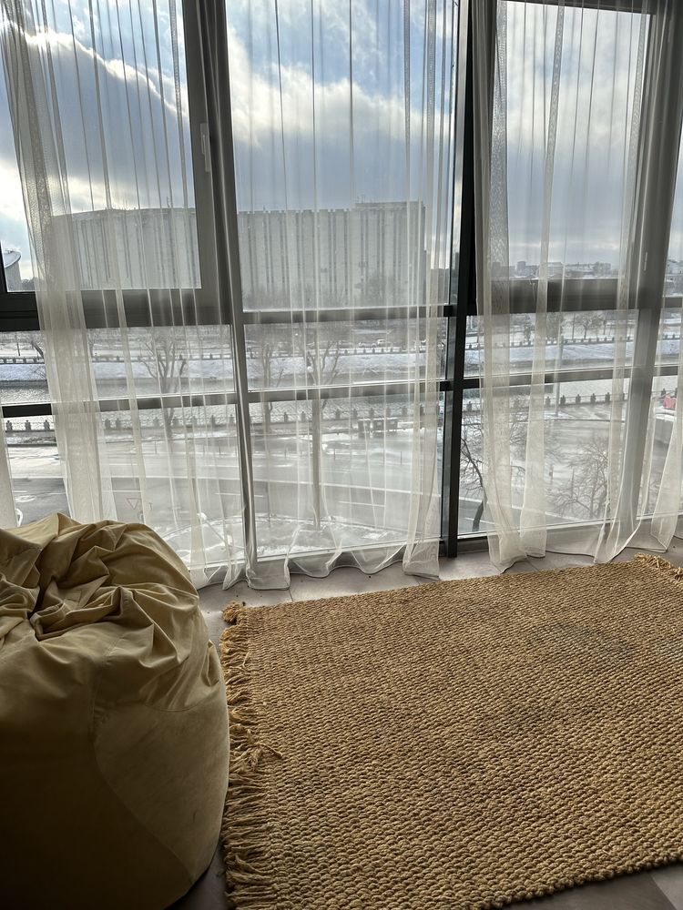Luxury 2-Bedroom Apartment with Panoramic River Views