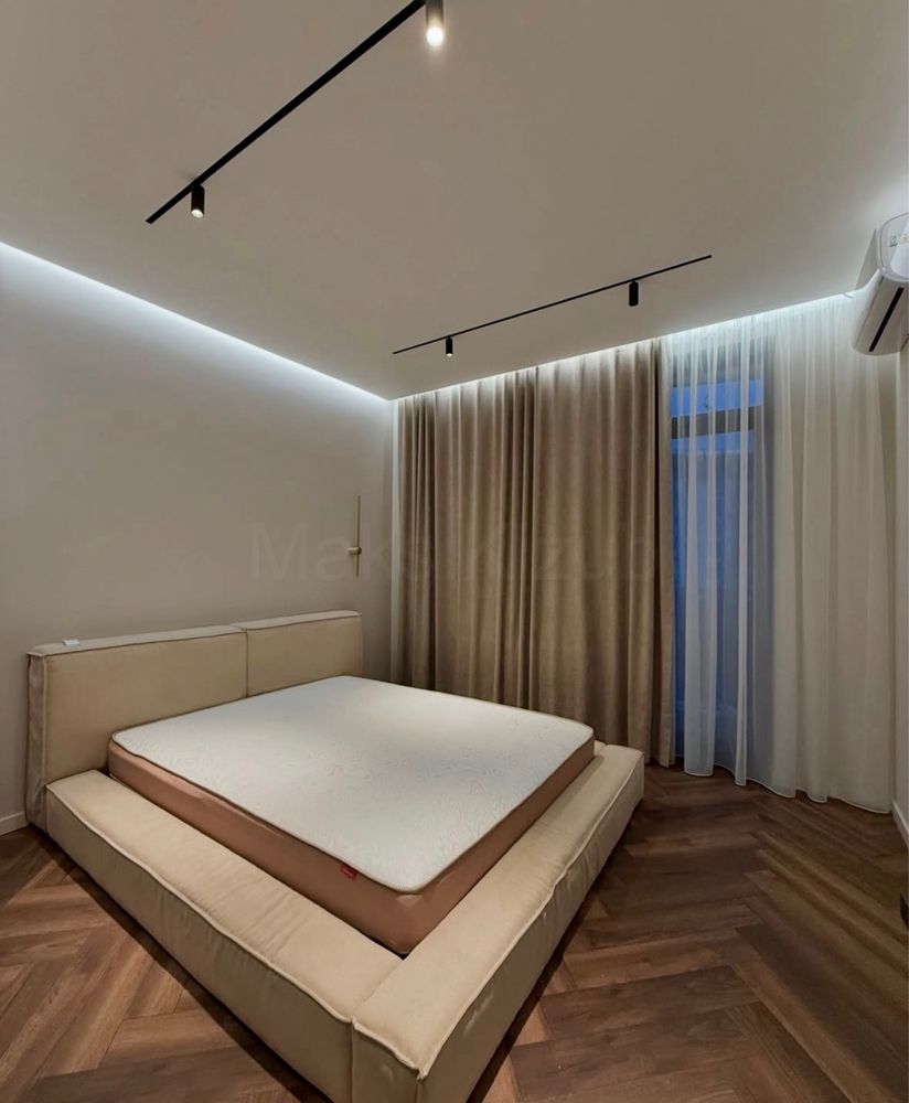Stylish 3-Room Apartment in Residence Park Complex