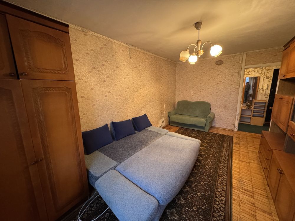1-Bedroom Apartment near Minska Metro, Pet-Friendly, Fully Equipped