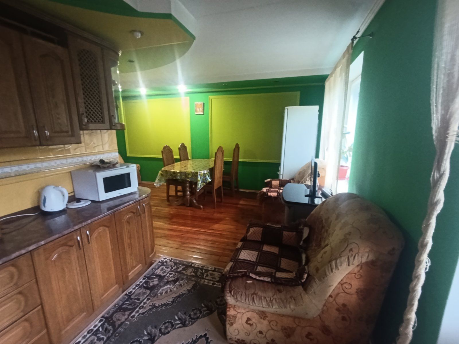 Three-room apartment in Pentagon area, warm and comfortable
