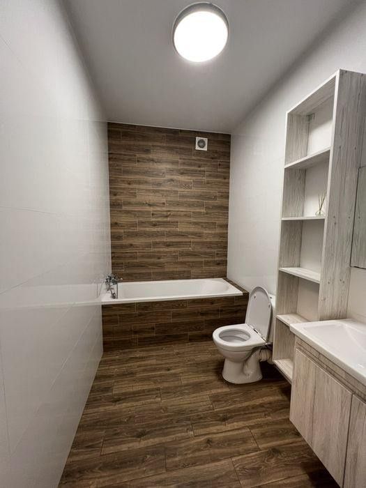 Modern 1-Bedroom Apartment with Parking in Chaika