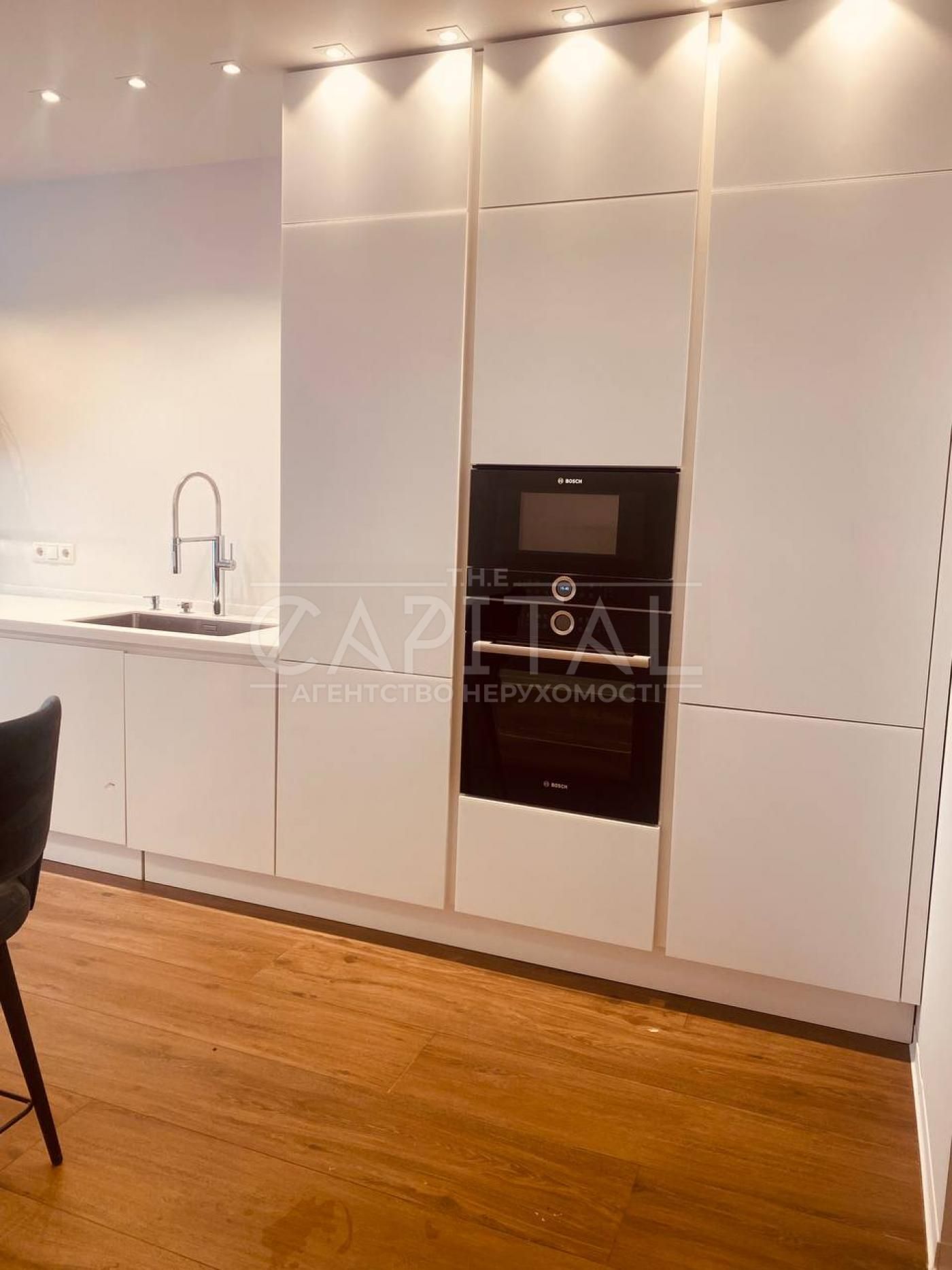 Luxurious 3-Room Penthouse in Lviv Quarter with Terrace