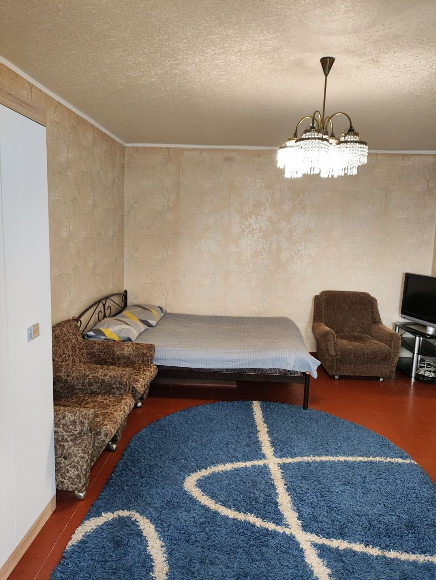 1-Room Apartment on Sovii Russovoi Street, Fully Furnished