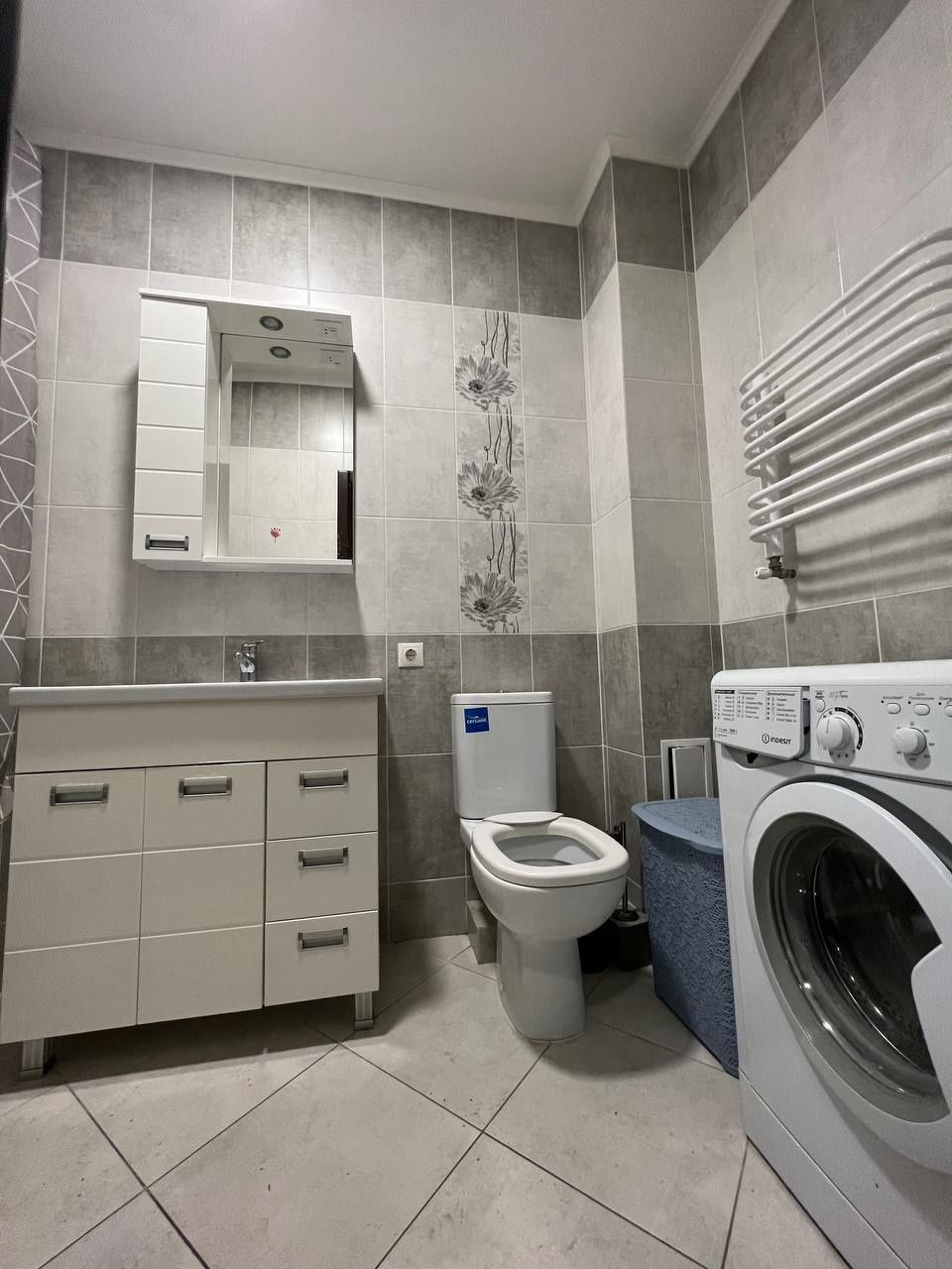 Cozy 1-Bedroom Apartment in New Building