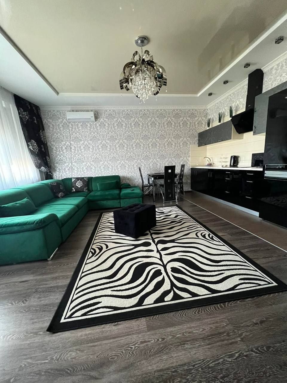 2-bedroom apartment in Klimovsky residential complex near Victory Park