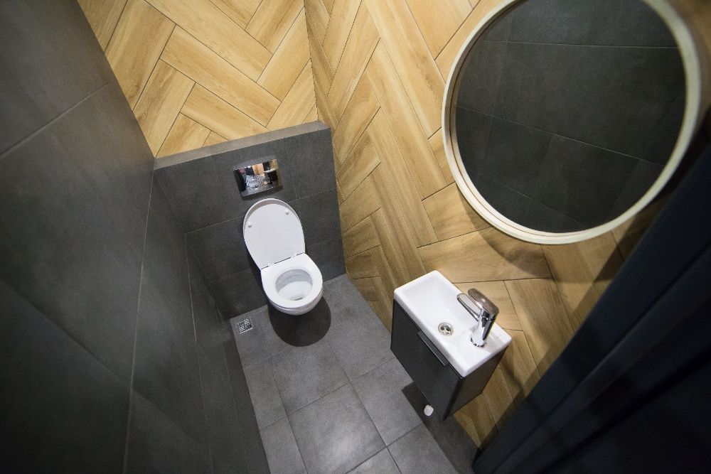 Spacious 2-Bedroom Apartment in Avalon Complex, Lviv City Center