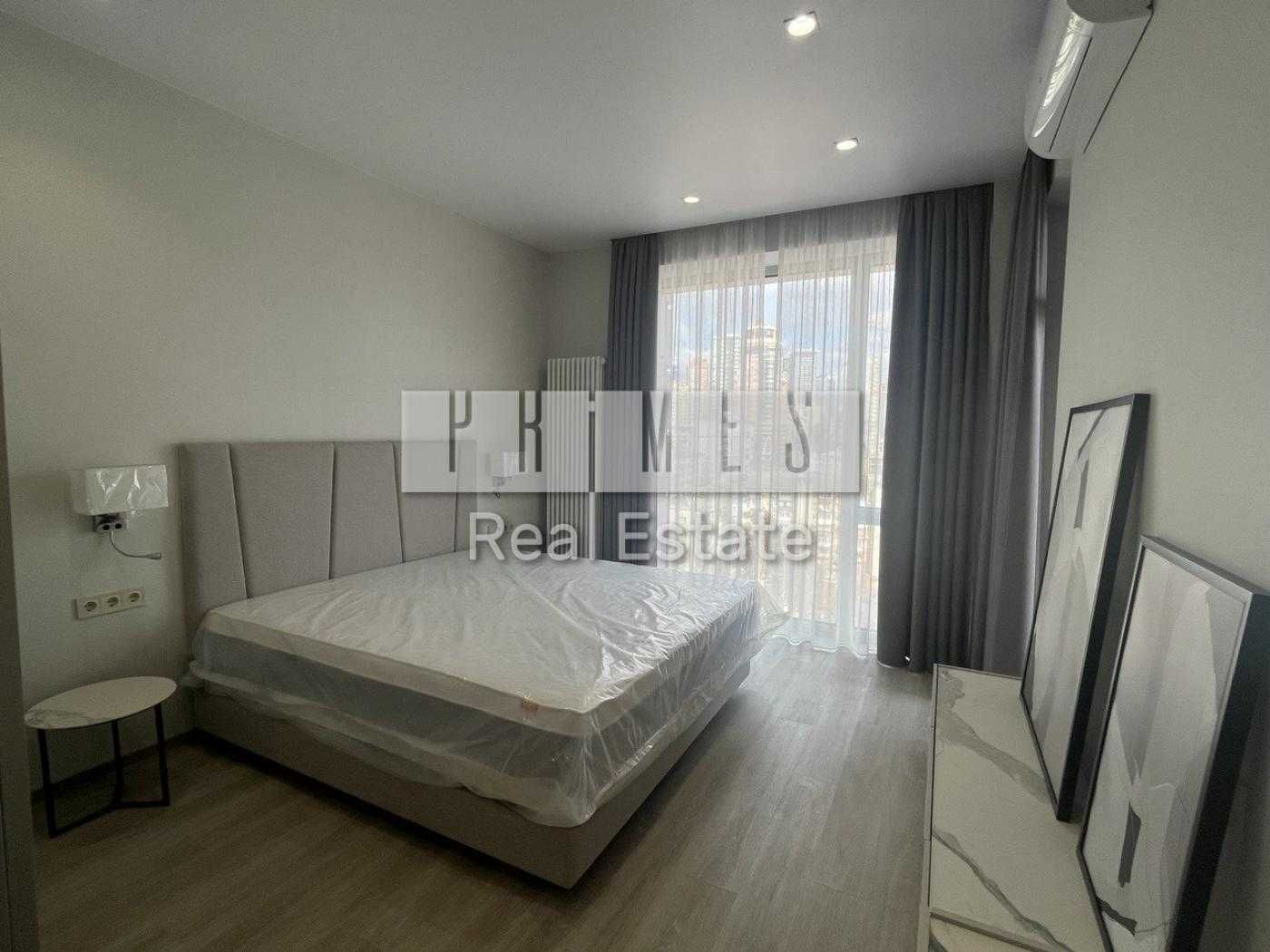 Modern Designer Apartment with Panoramic Windows in Atlantic Residences