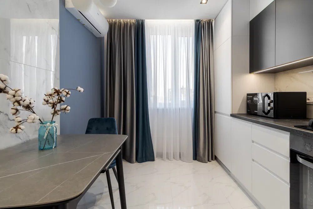Modern 40m² Apartment with Designer Renovation