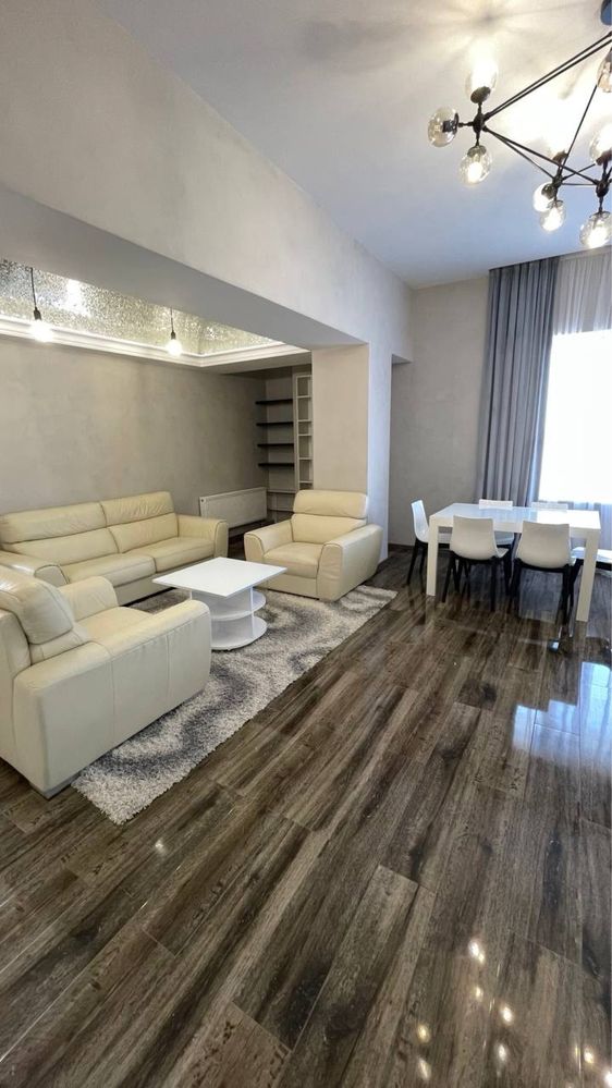 Spacious 140 m² Apartment in Renaissance Complex, Primorsky District