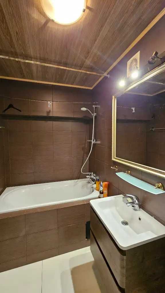 Two-room apartment near Vernadsky Street, Shevchenko Park, City Center