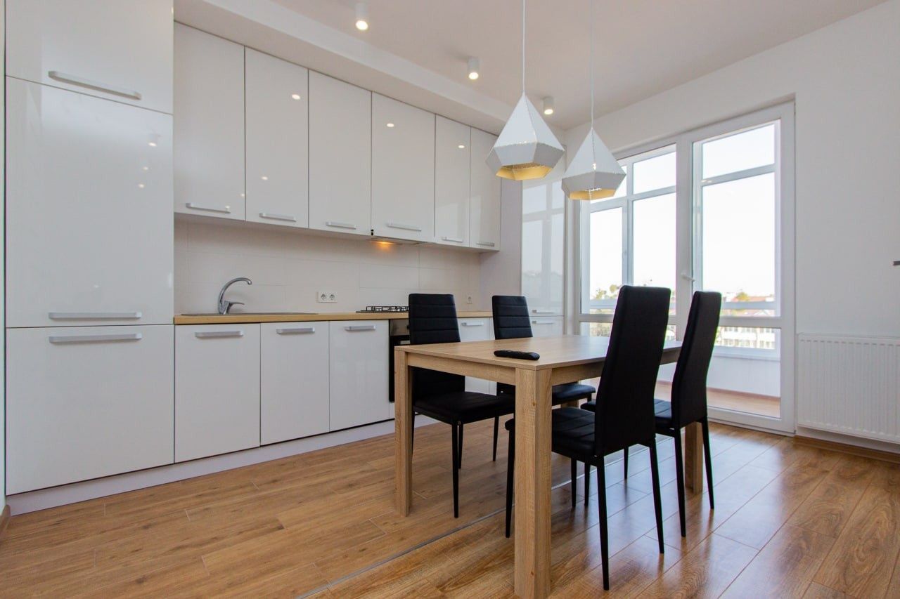 Modern 1-Bedroom Apartment in City Center