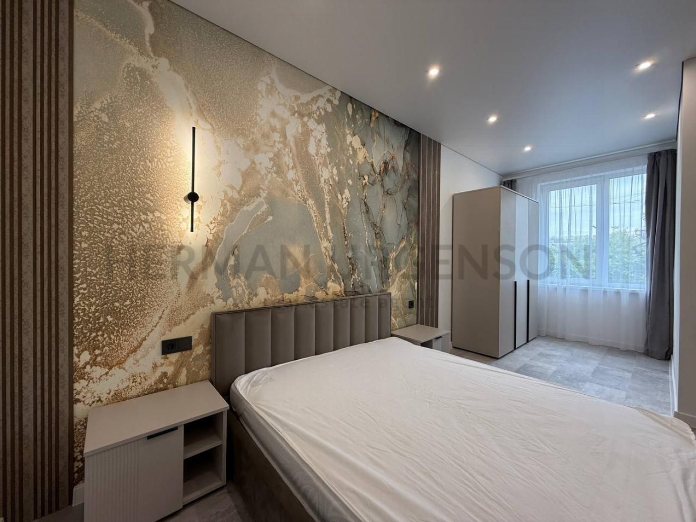 Central City One-Bedroom Apartment with Designer Renovation
