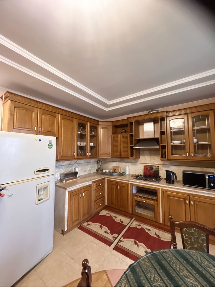 2-Room Apartment with Kitchen Studio on Holovatsky Street