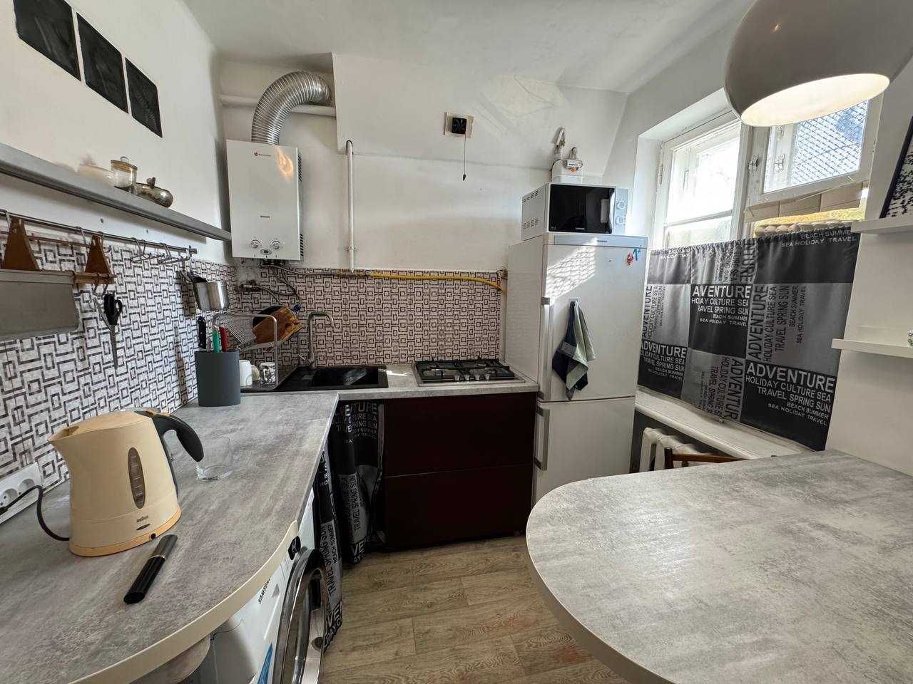 Modern 45m² Apartment with Separate Bedroom and Office