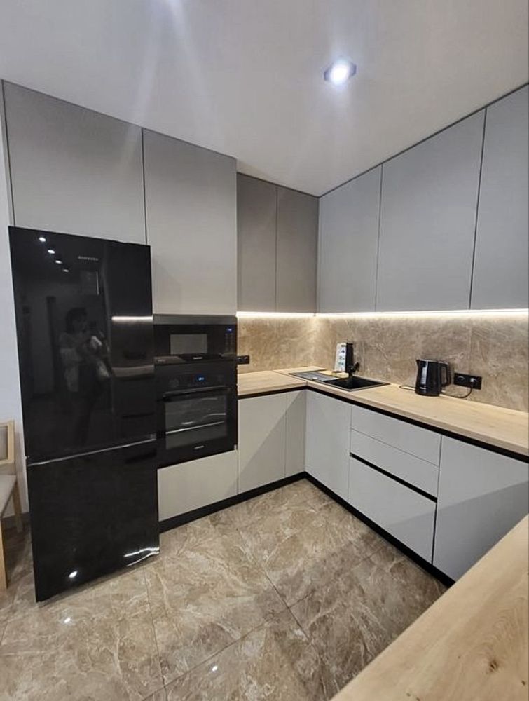 1-Bedroom Apartment with Studio Kitchen near City Center, White Chocolate Complex