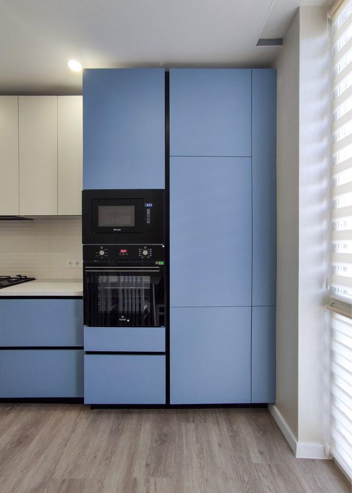 Modern 2-Bedroom Apartment with Designer Interior