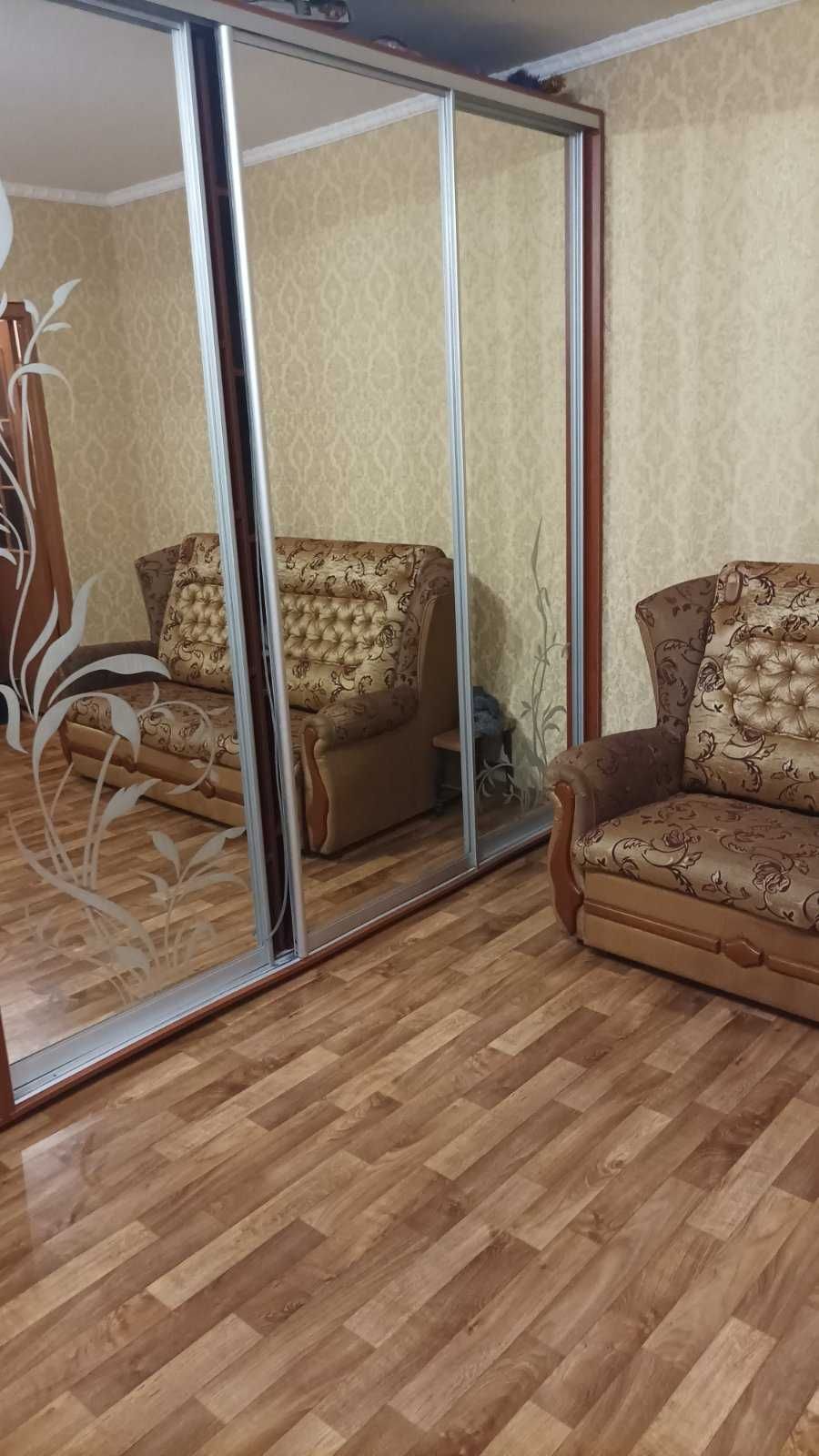 1-бөлмелі пәтер Фрунзе көшесінде, балконмен, жөнделген