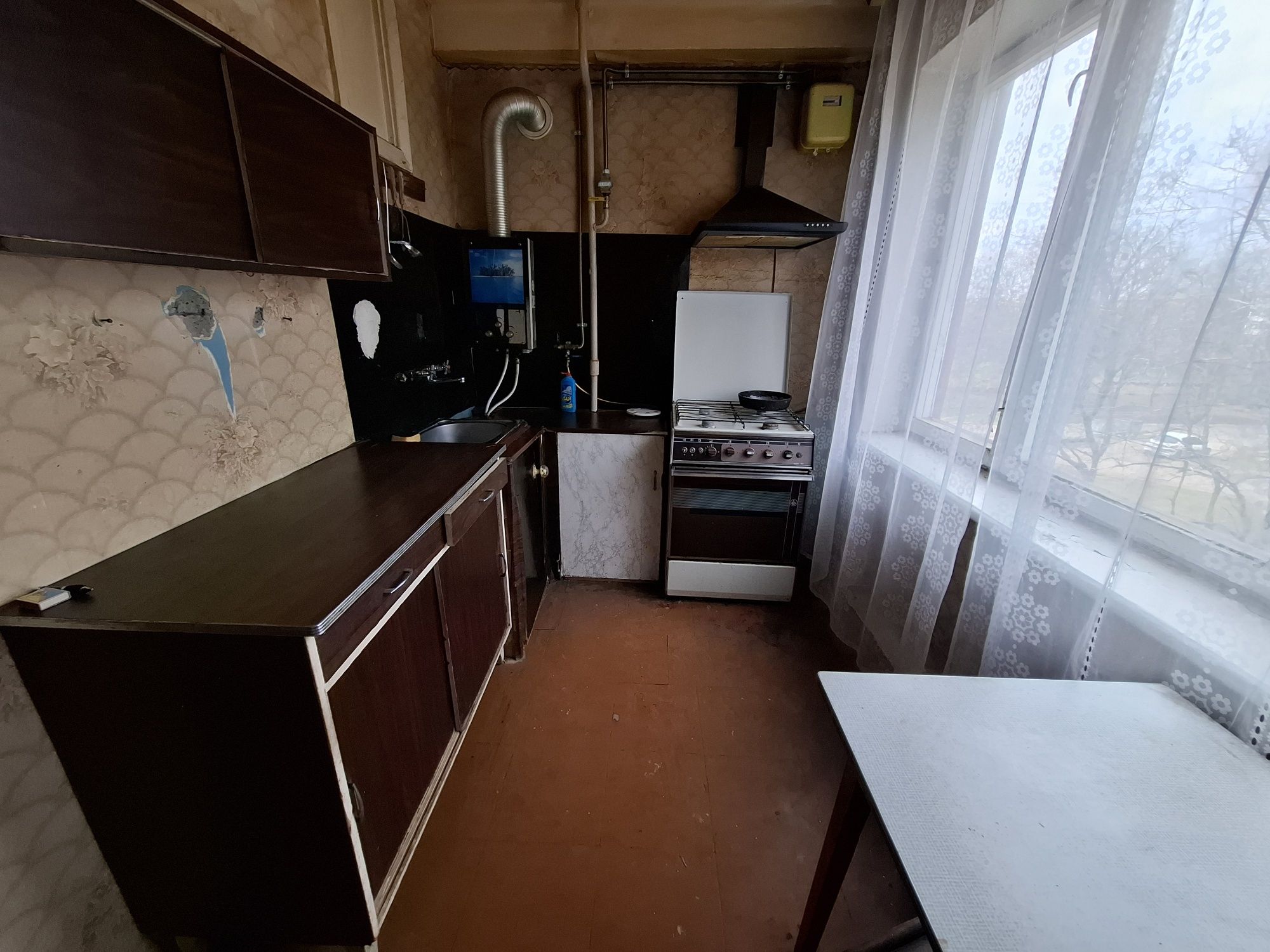 2-room apartment on O. Vishni Street, Damansky area