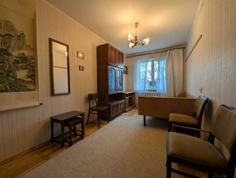 Spacious 3-Bedroom Apartment Near Park with Appliances