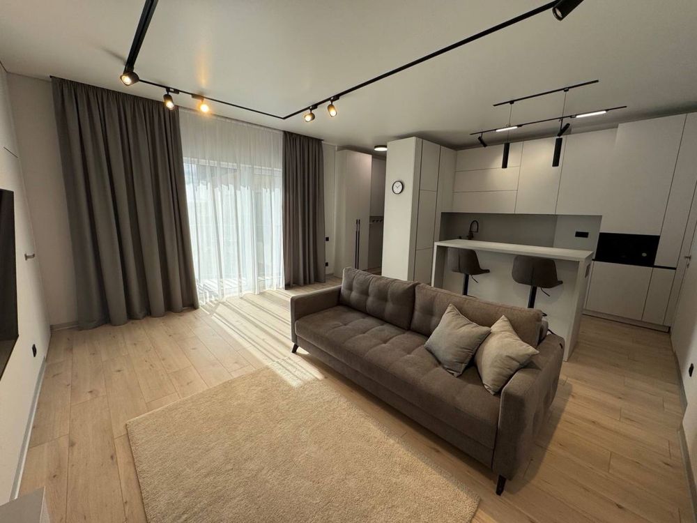 Modern 1.5-Room Apartment with Designer Renovation