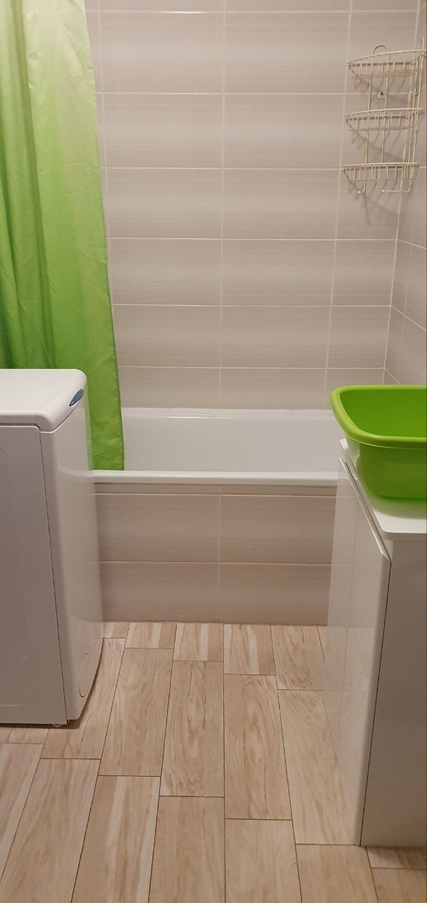 Spacious Apartment in ЖК Щасливий Complex with Modern Amenities