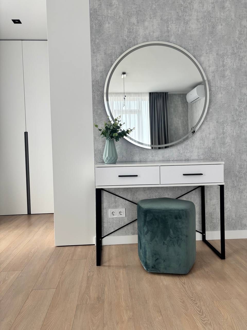 Designer 1-bedroom apartment in Maloholoskivski Hills Residential Complex