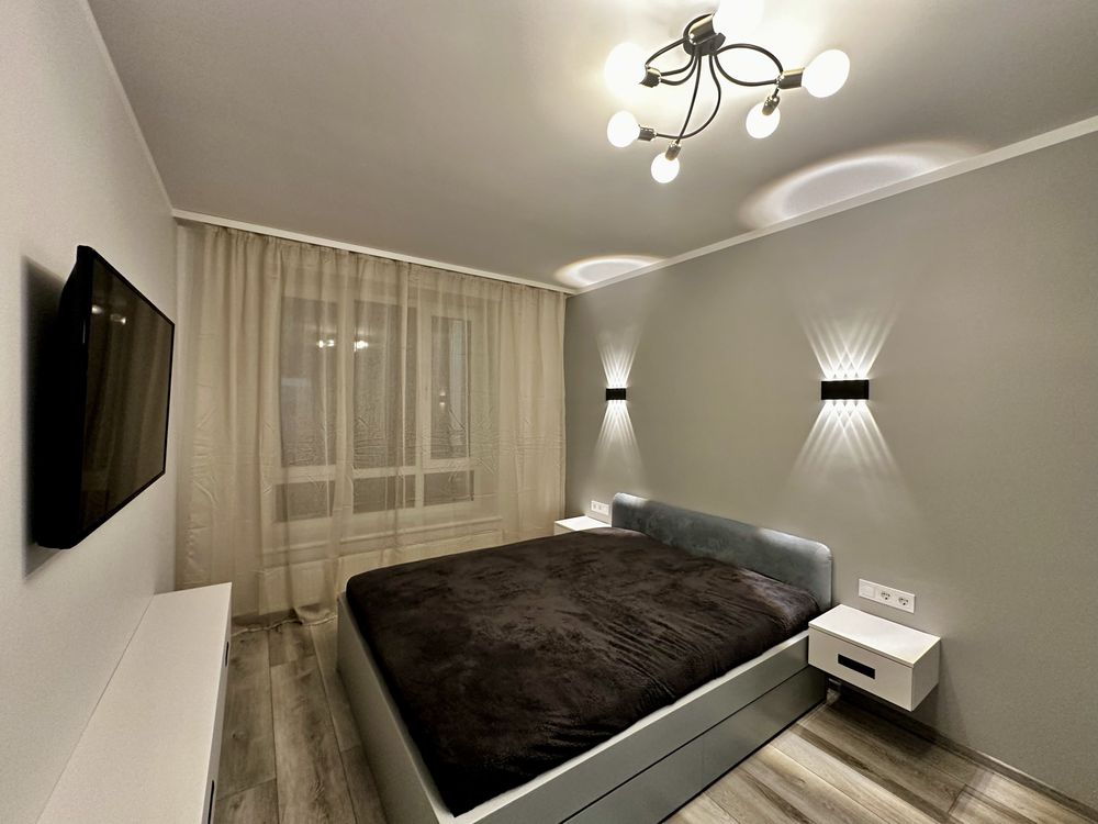 Modern apartment near Arena Lviv with designer renovation and panoramic windows