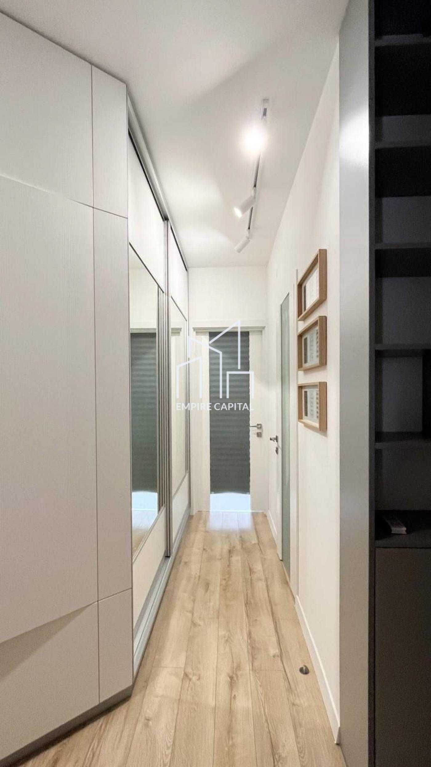2-Room Apartment with Designer Renovation on Karl Miklosha Street