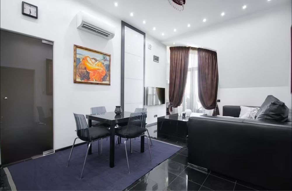 Stylish Studio Apartment near Park Shevchenko and Sea