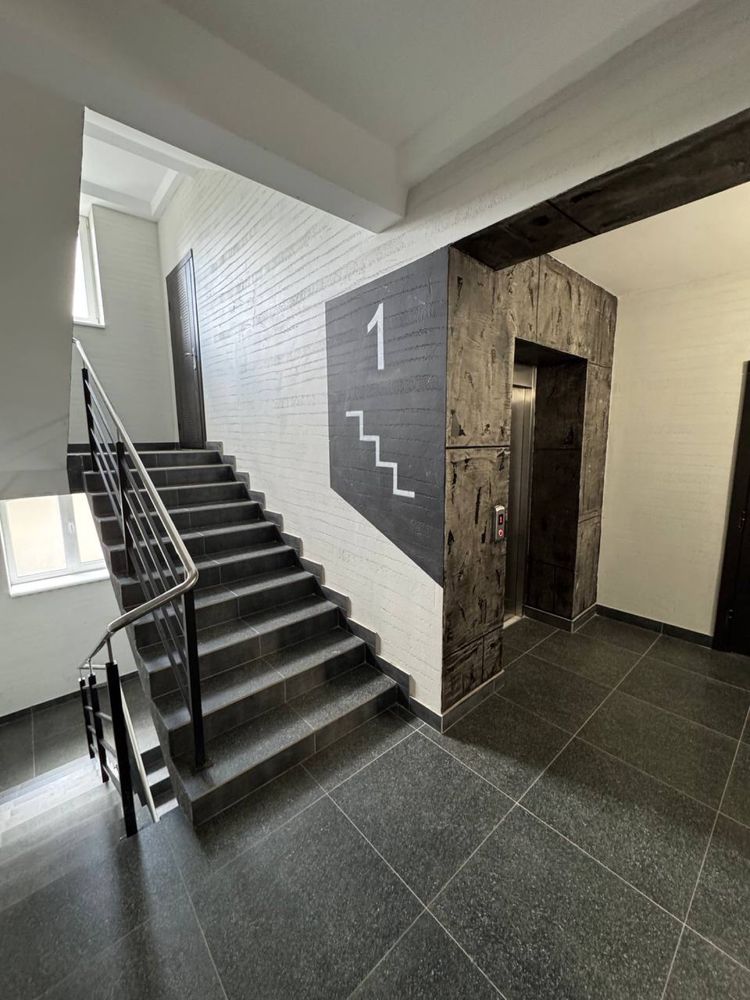 1-Bedroom Apartment in Central Ivano-Frankivsk with Modern Amenities