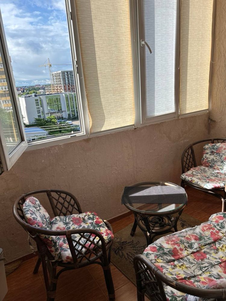 2-Room Apartment in Best District near Schools and Amenities