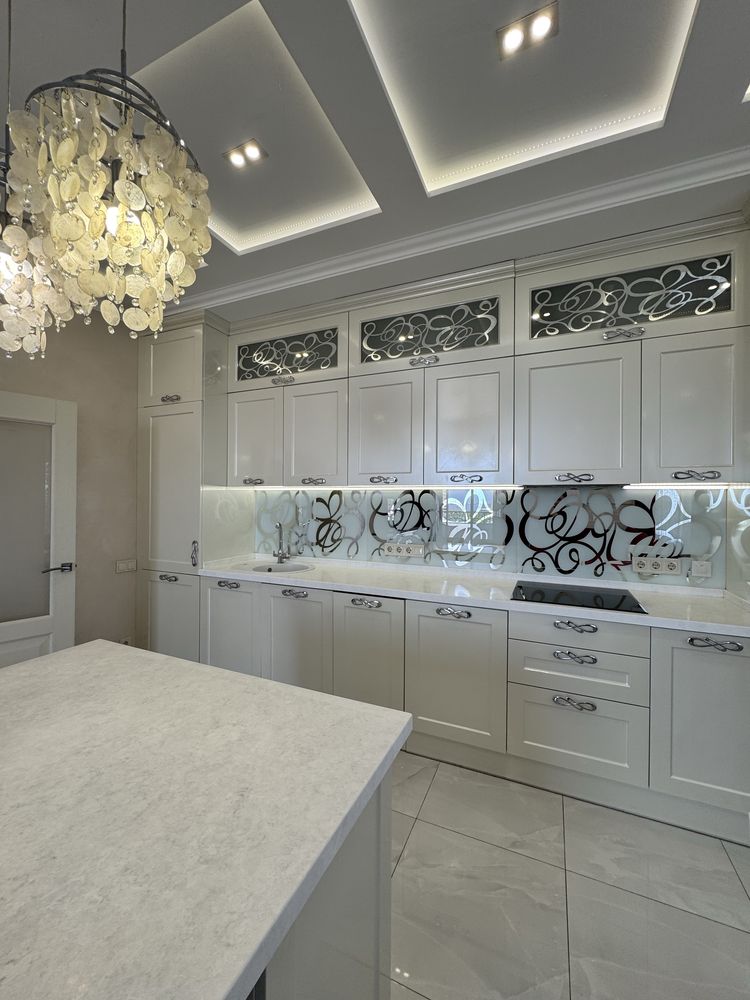 3-Bedroom Sea and City View Apartment with Premium Design