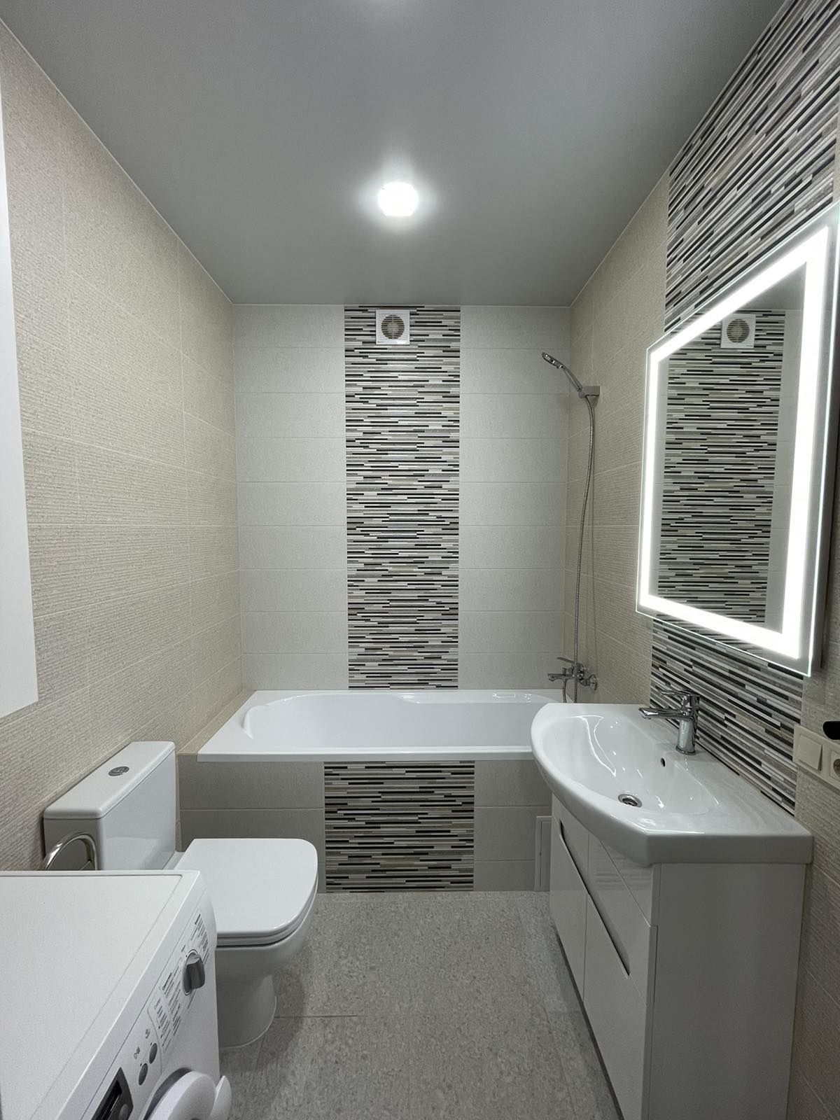 Modern 1-Bedroom Apartment with Parking in Gorgany Complex