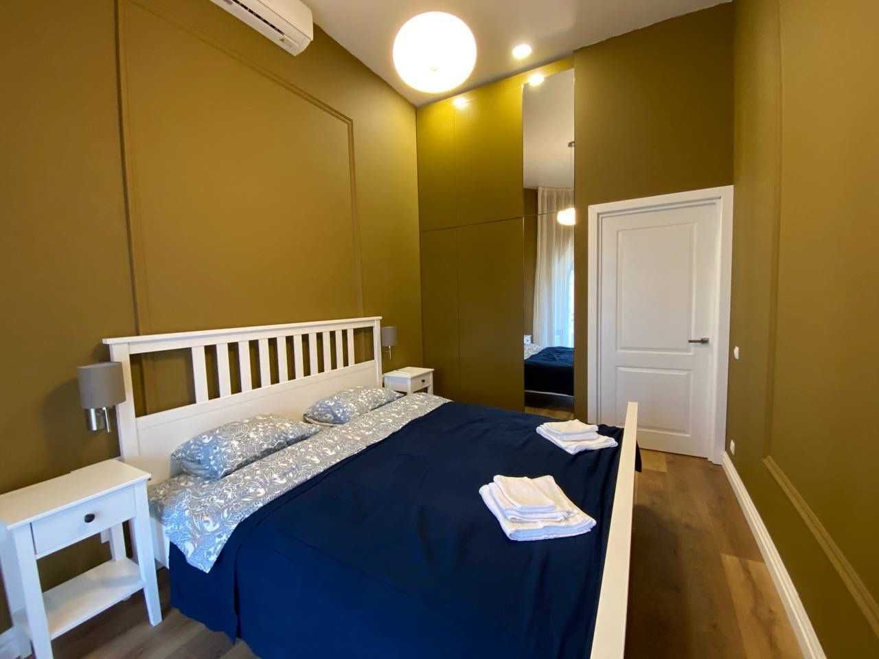 Stylish 2-Bedroom Apartment with Designer Renovation near Mykachivskyi Lane