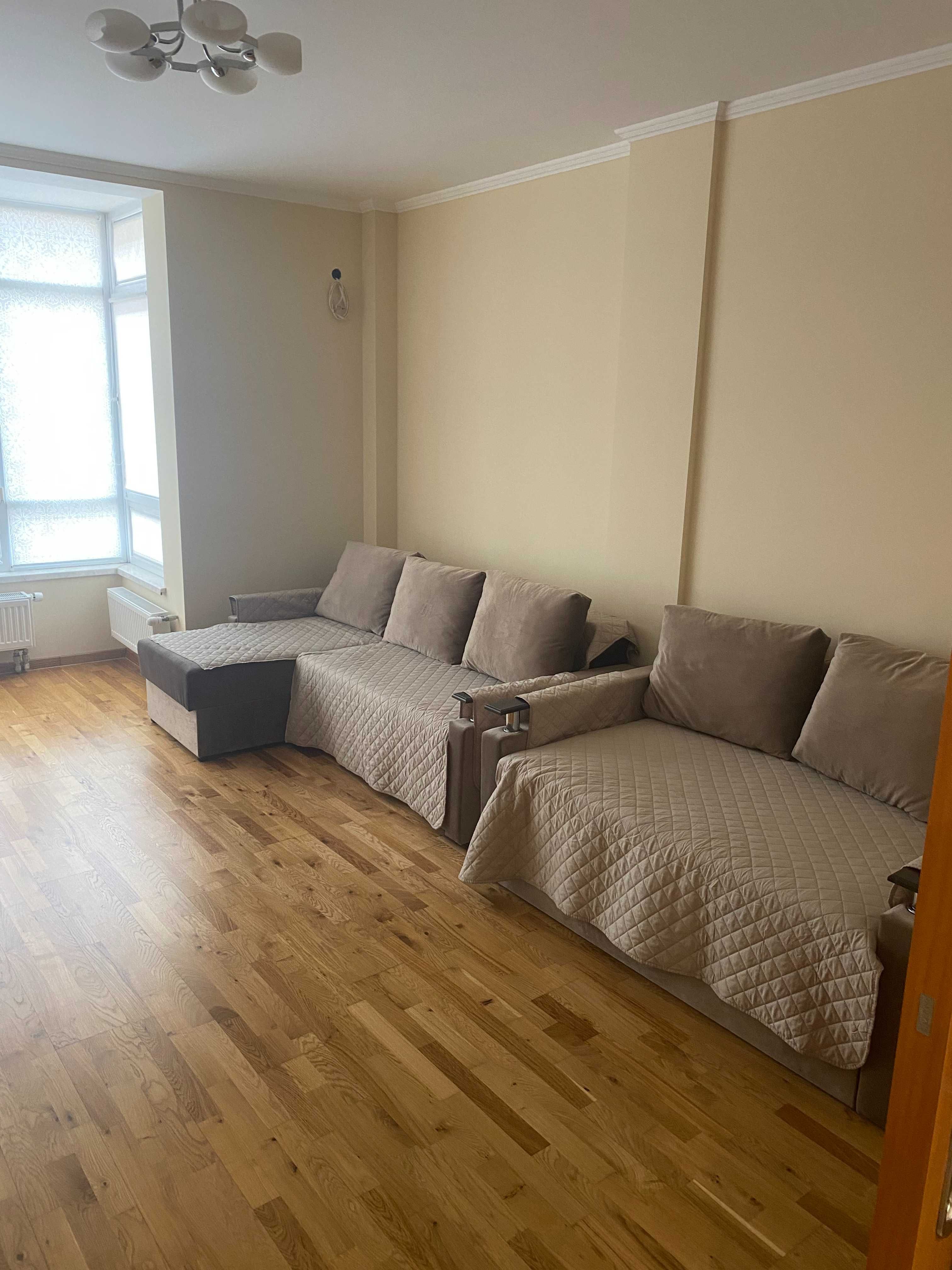 Modern 1-Bedroom Apartment Near Spartak Mall