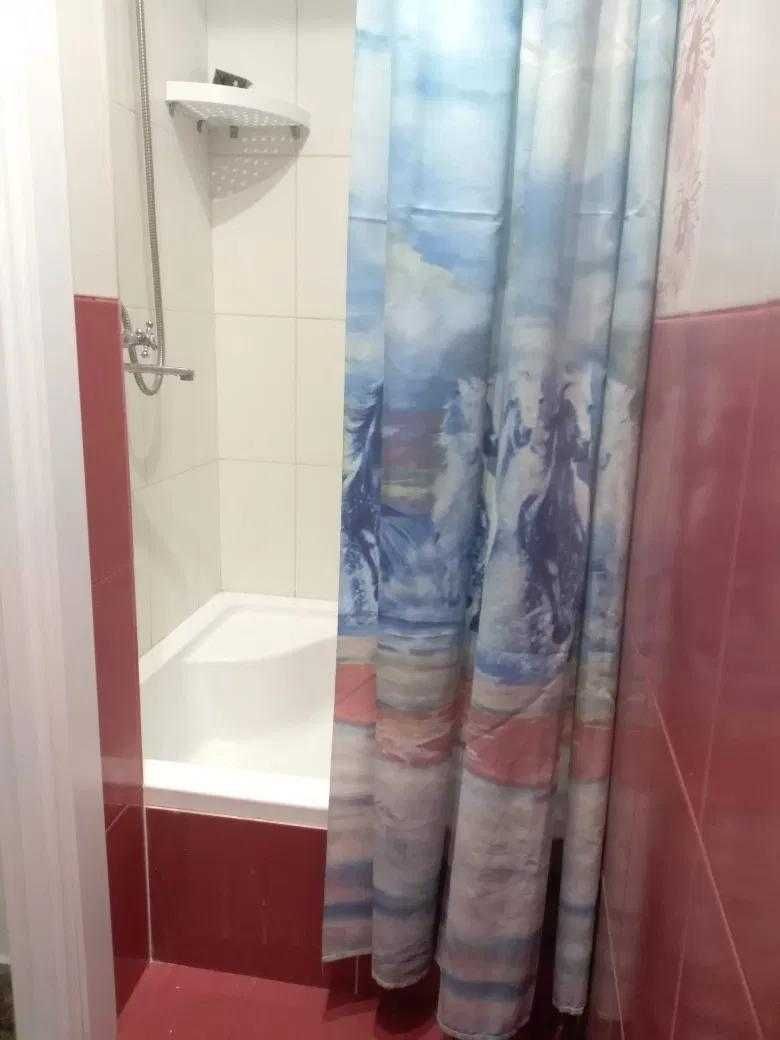 1-bedroom apartment with designer renovation and full furnishing