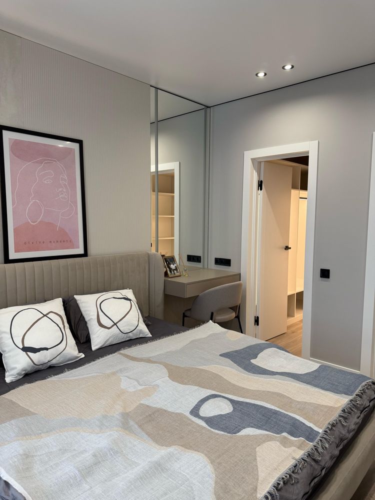 Designer Apartment in Novopecherska Vezha Complex, Pechersk District