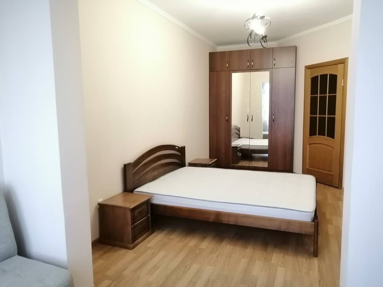 Spacious 3-room apartment near lake, new building, fully equipped