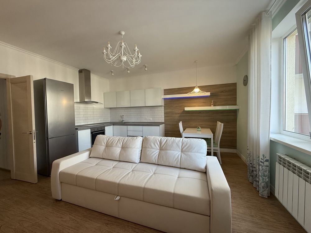 Spacious 2-bedroom apartment in Parkovyi Complex