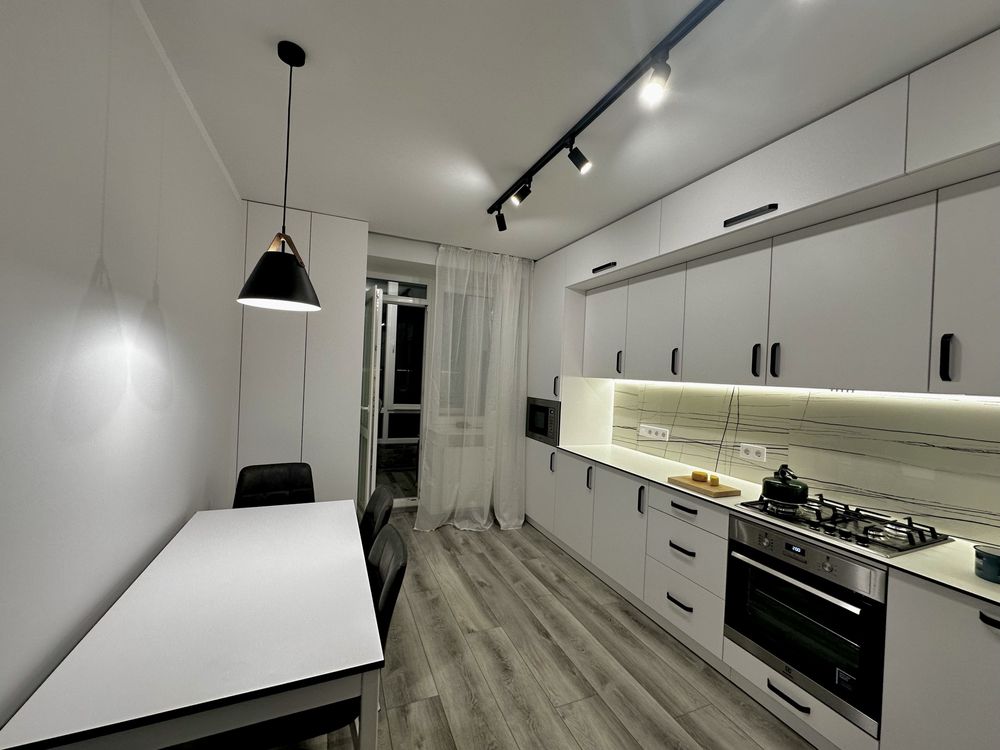 Modern apartment near Arena Lviv with designer renovation and panoramic windows