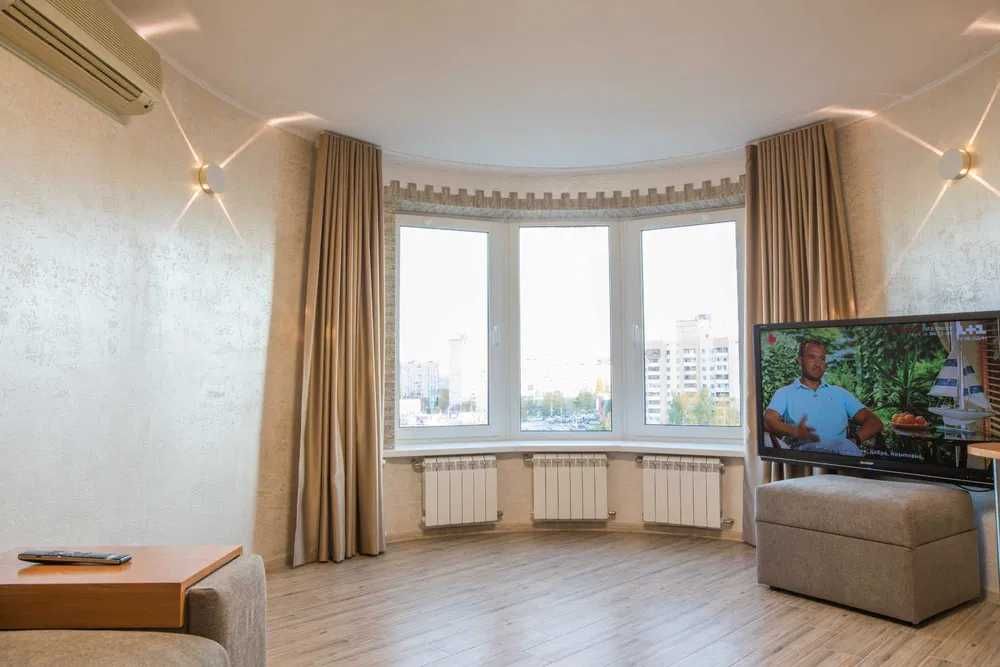 Spacious 1-bedroom apartment in Oleksiivka with designer renovation