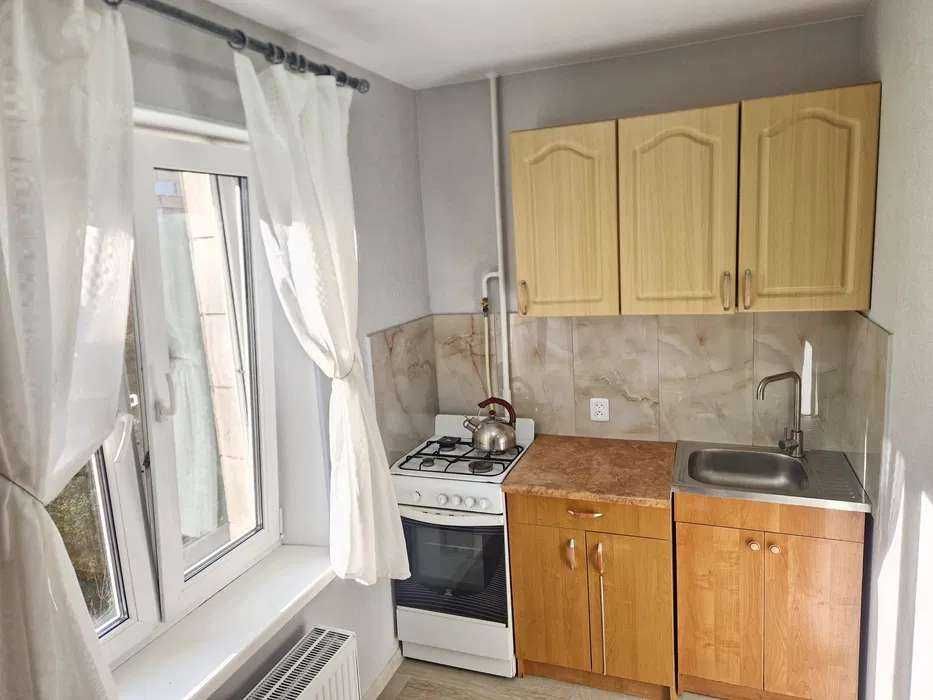 Cozy 1-Bedroom Apartment in Kyiv's Borshchahivka District