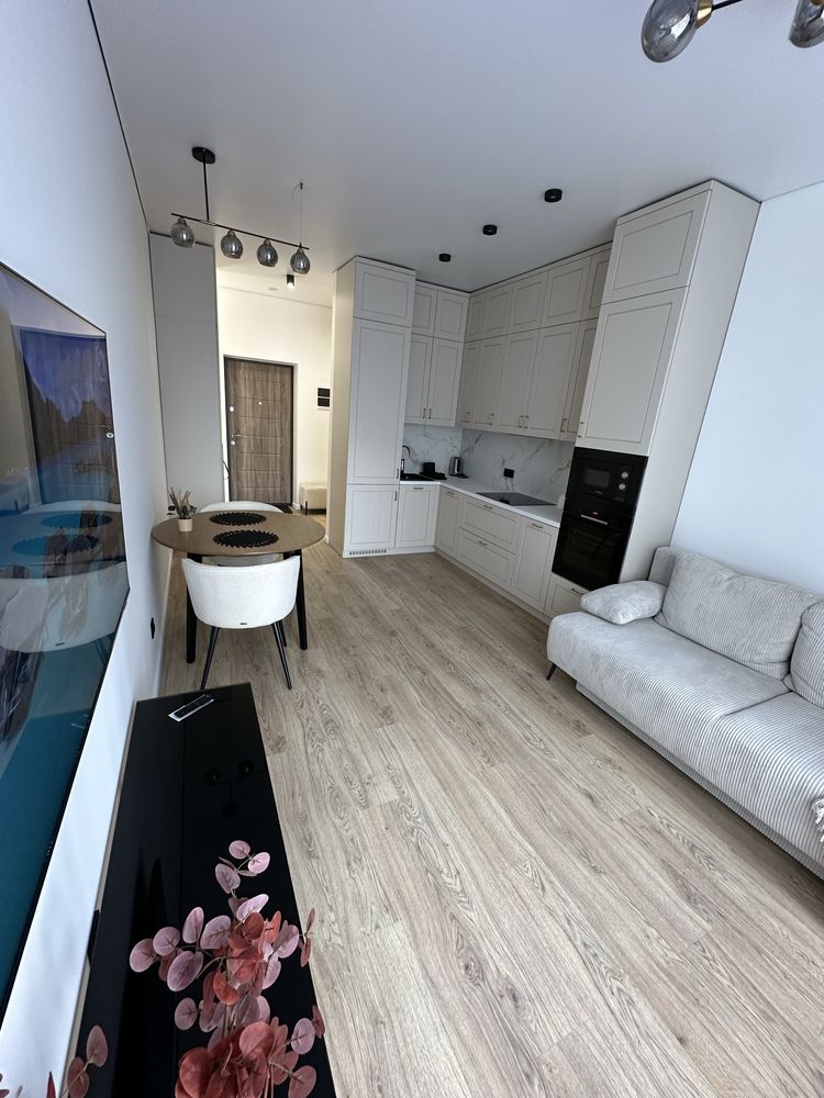 1-bedroom apartment in historical city center with designer renovation