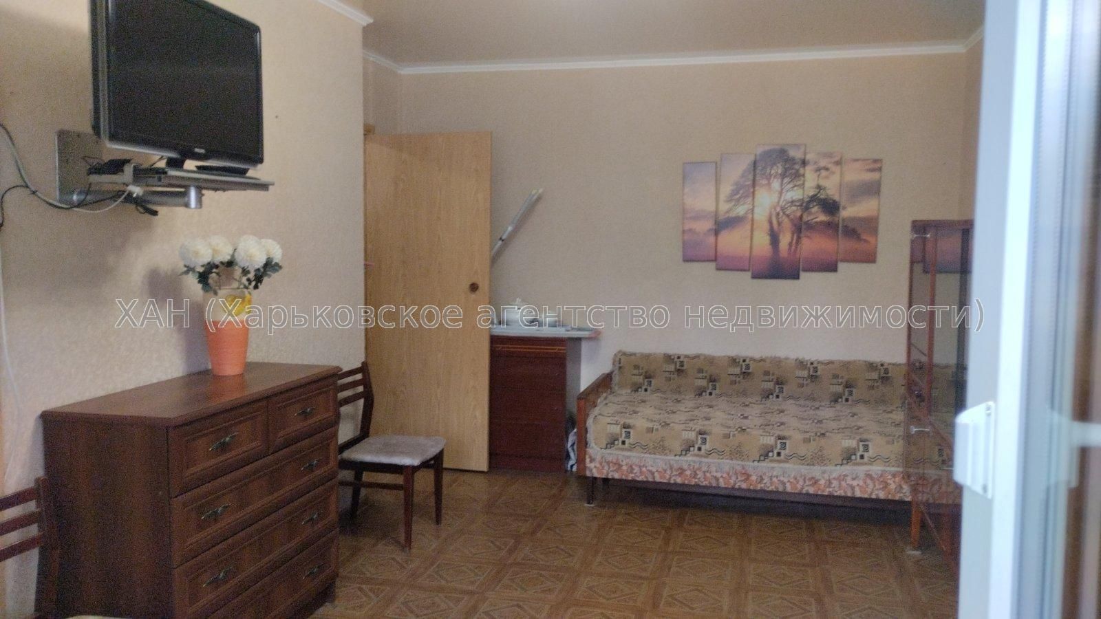 Cozy 1-Bedroom Apartment Near Metro with Appliances