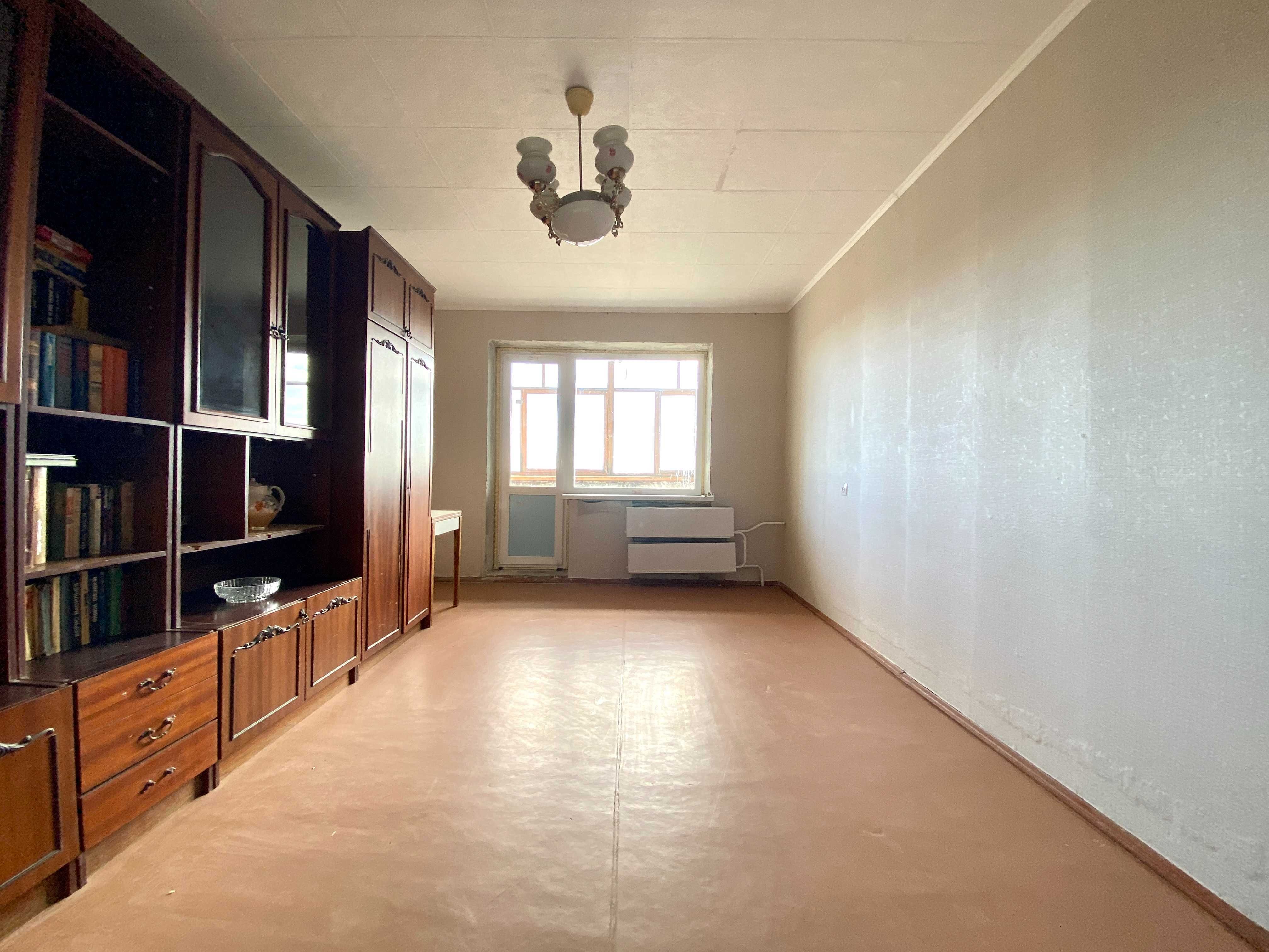 Two-bedroom apartment with built-in storage in Korabelny