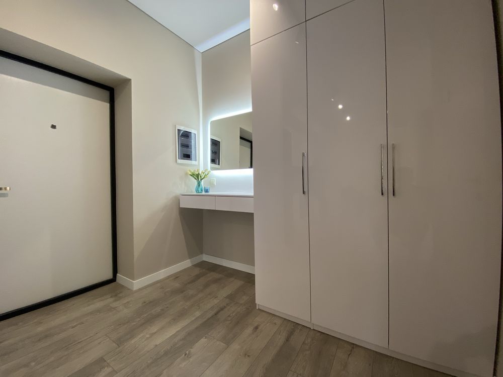 2-Bedroom Apartment in Uzhhorod with Modern Renovation and Full Furnishing