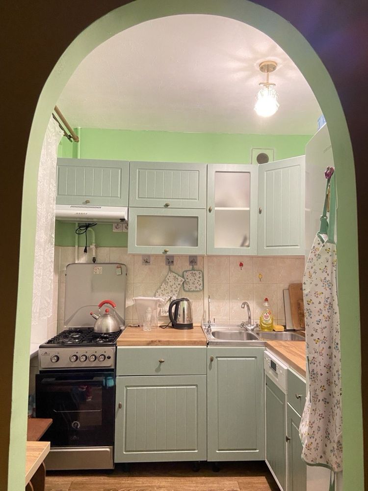 One-bedroom apartment with euro renovation in good district